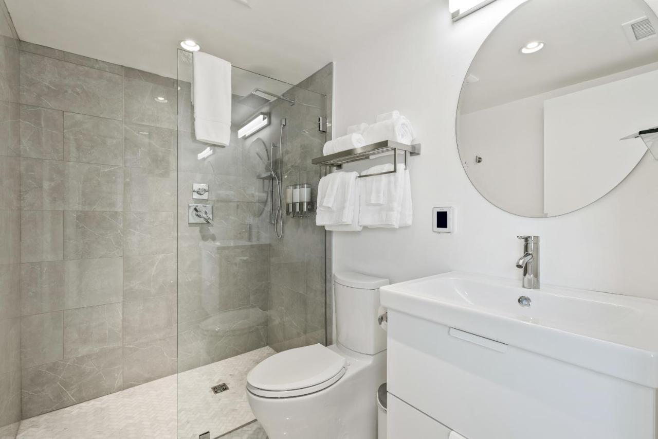 Boutique Room Steps From Downtown Mall Rose Jean - Room 4 Σάρλοτσβιλ Εξωτερικό φωτογραφία
